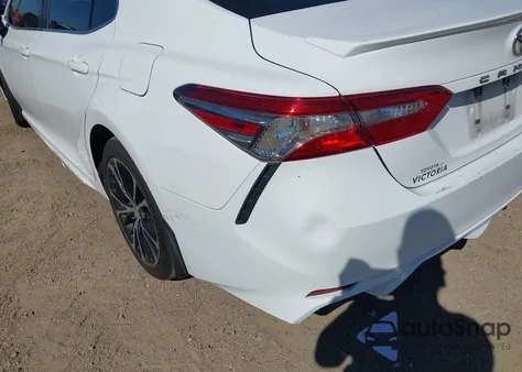 2018 Toyota Camry Se from USA, damaged, VIN 4T1B11HK2JU543812